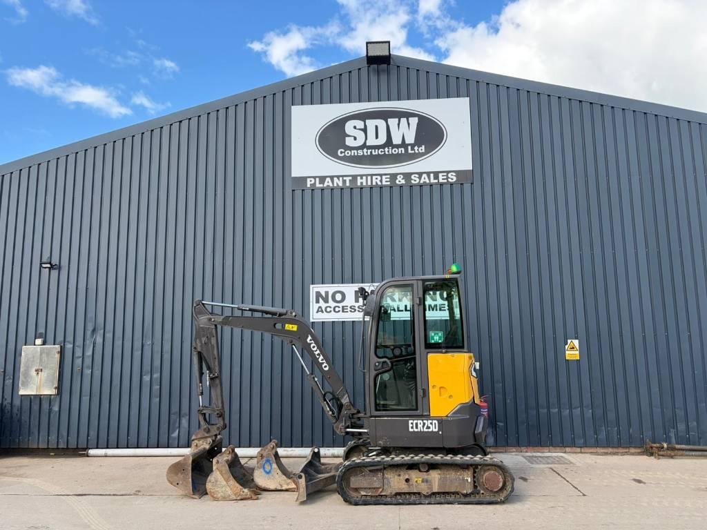 Volvo ECR 25 Mini excavators < 7t (Mini diggers)