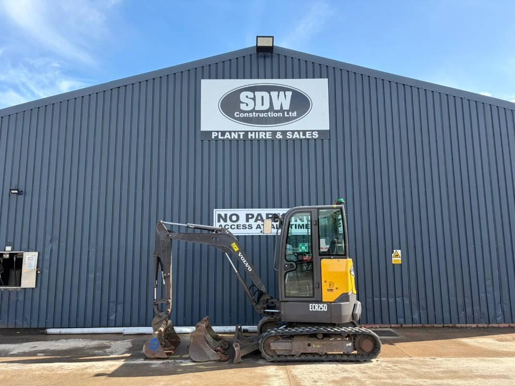 Volvo ECR 25 Mini excavators < 7t (Mini diggers)